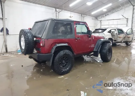 2013 Jeep Wrangler Sport z USA, uszkodzony, nr VIN 1C4AJWAG7DL511113